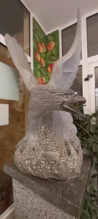 Hotel Aguila Real Onís エクステリア 写真